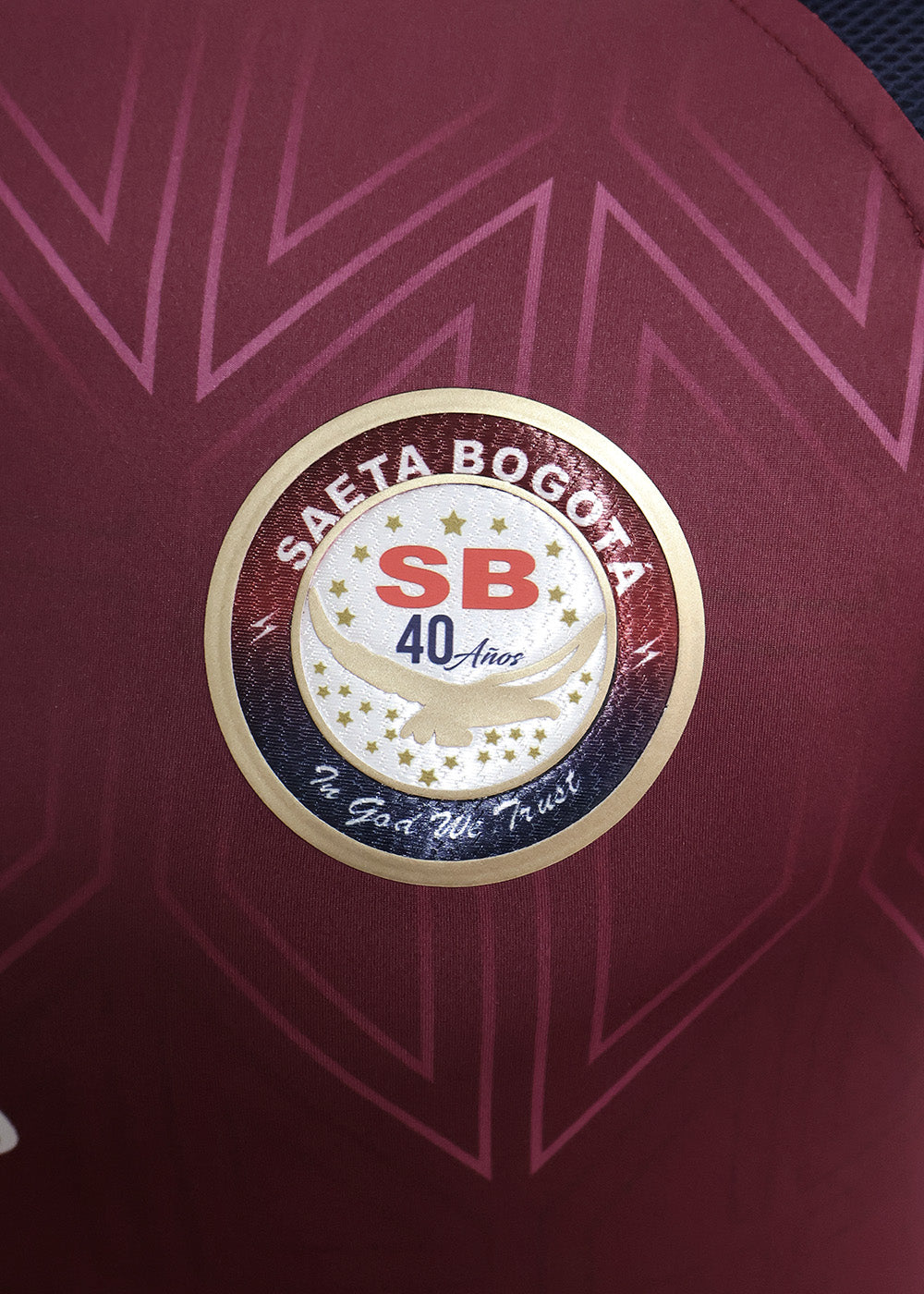 Camiseta Club Saeta 25 Vinotinto Blanco